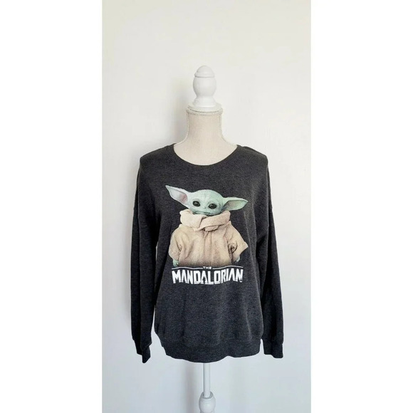 Star Wars The Mandalorian Child Baby Yoda Pullover Fleece Grey Sweatshirt Small - Picture 1 of 8